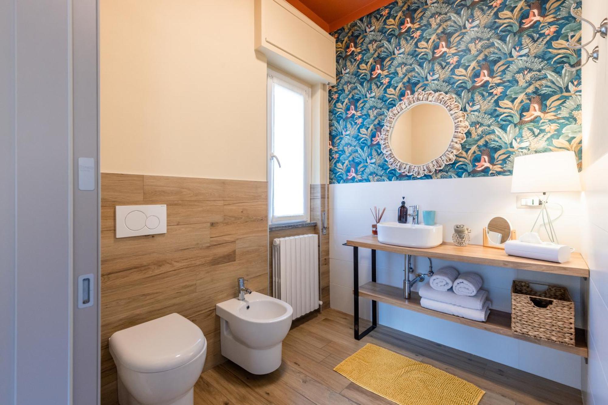 B&B Tra I Laghi Casale Corte Cerro Kültér fotó